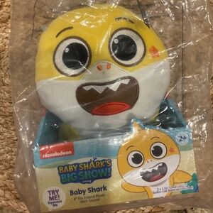 Nickelodeon NWOT Baby Shark’s Big Show